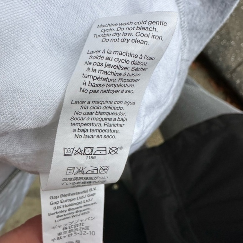 GAP Factory Women's Gray/White Striped Zip Up Logo Hoodie‎ (Small) - Picture 5 of 5